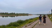 Теплоход "Минин" начал катать кировчан по реке Вятке